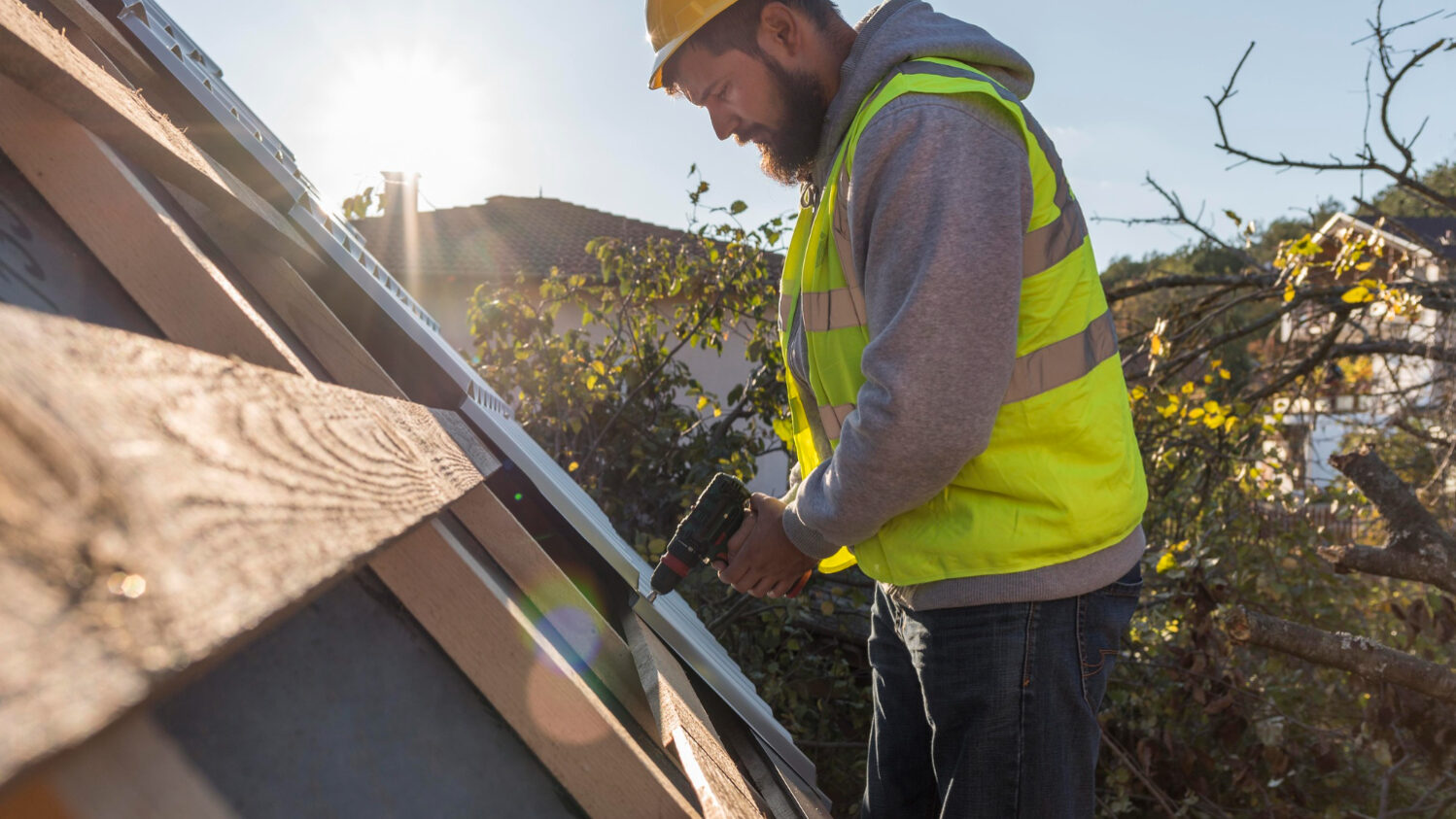 Roof replacement in California with new shingles