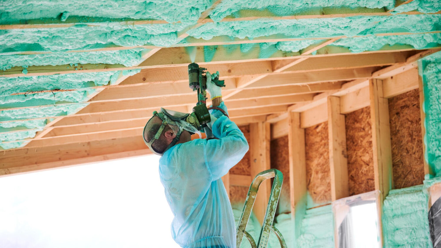 spray foam roofing benefits for sustainable energy-efficient homes